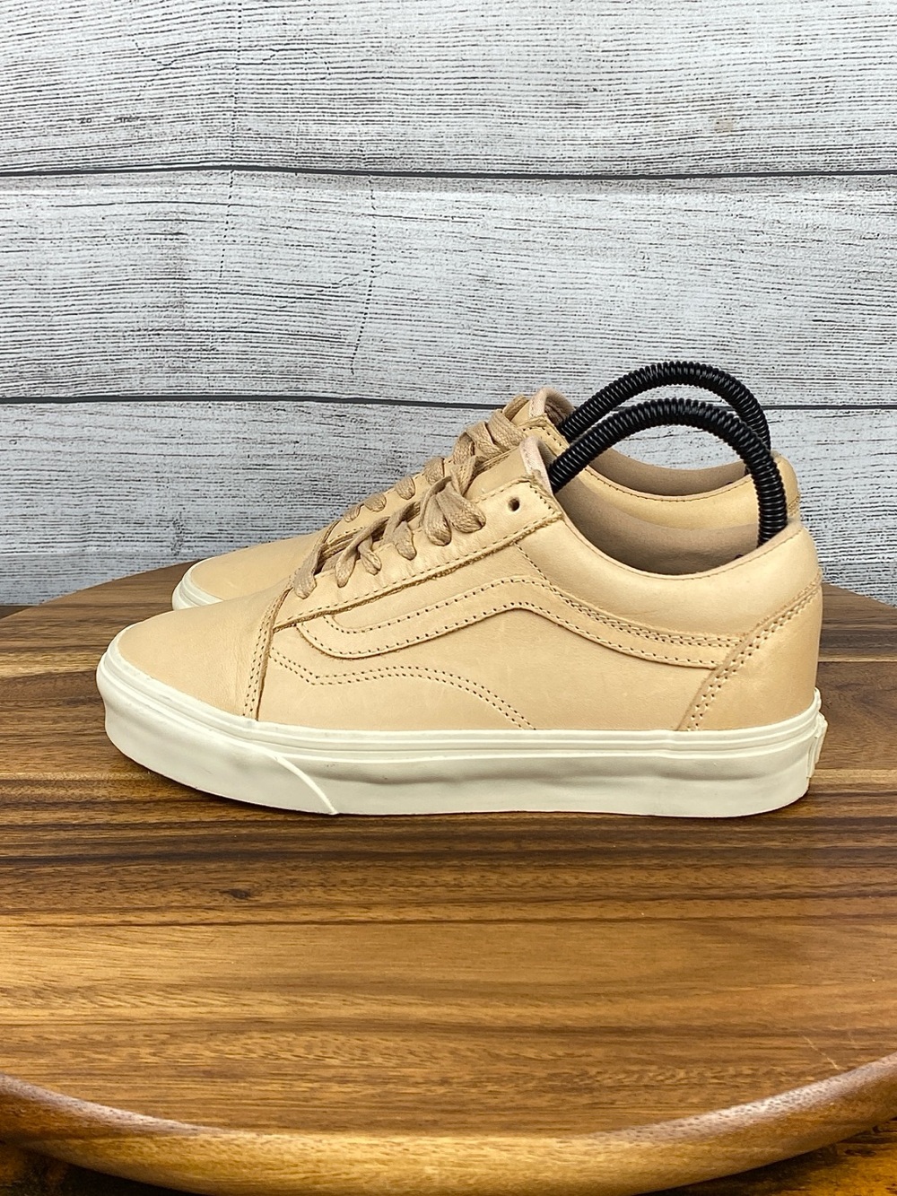 Vans Old Skool Veggie Tan Leather UltraCush Sneakers Women’s Shoe Size 6